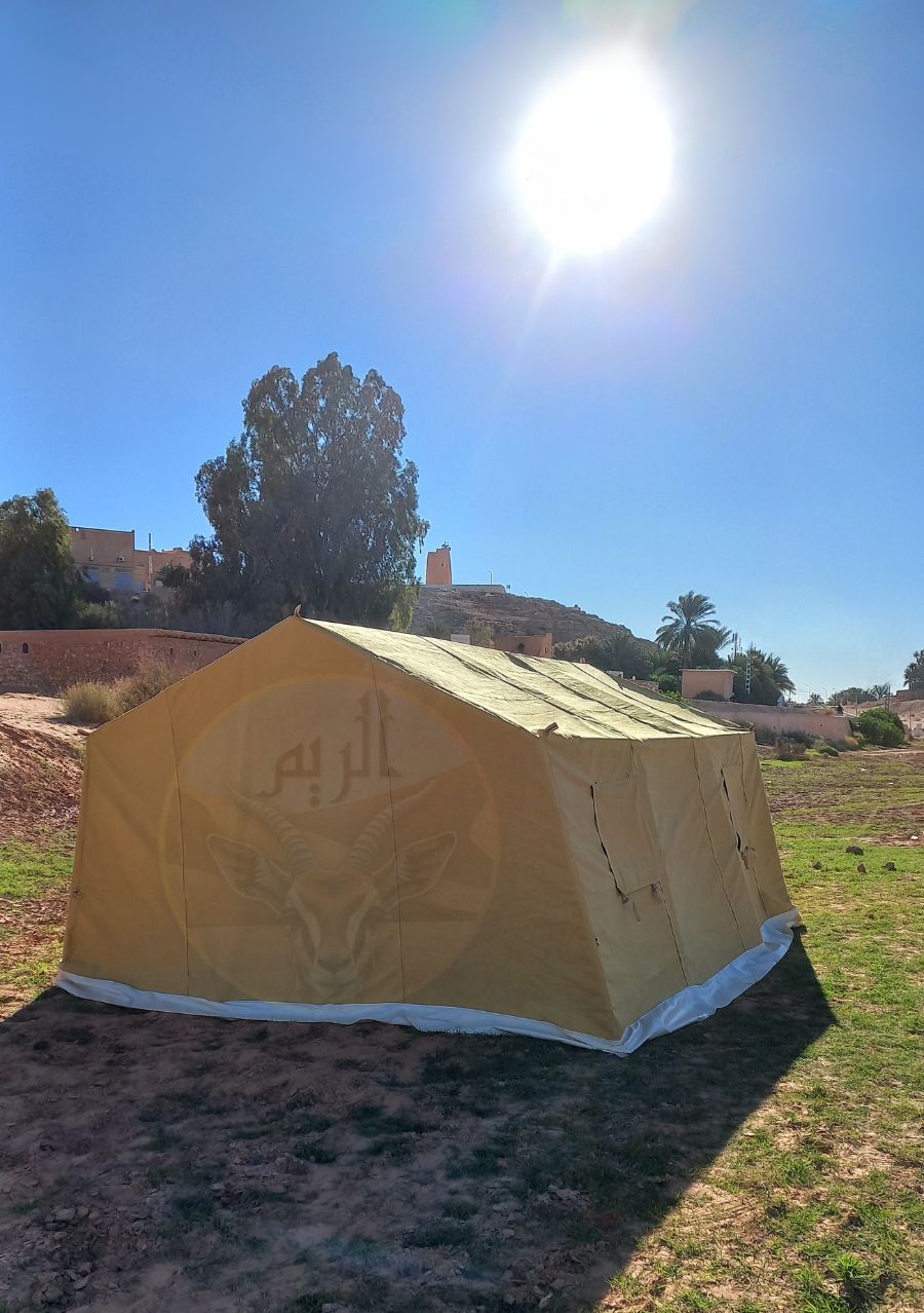 خيمة الــواحــة